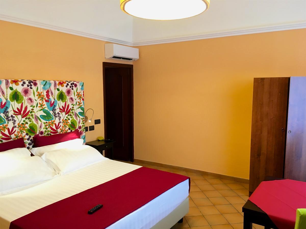 Bed and Breakfast Residenza Viviani Sant'Agnello Exteriér fotografie